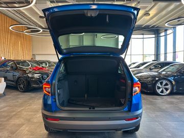 MYAUTOCENTER – Gebraucht- und Jahreswagen mit Werkstattservice in Pfaffenhofen Skoda Karoq*KEYLESS*StHZ(VH)*2-ZONEN*ACC*LED*CARPLAY*