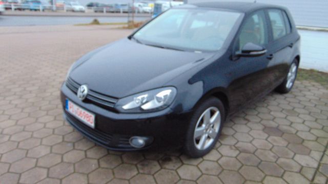 Volkswagen Golf 1.2 TSI DSG 63 kW Comfortline Leder