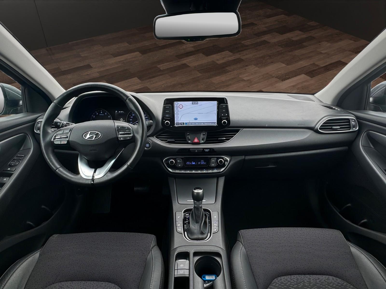 Hyundai i30 cw Premium AUTOMATIK°ACC°NAVI°LED°KAMERA