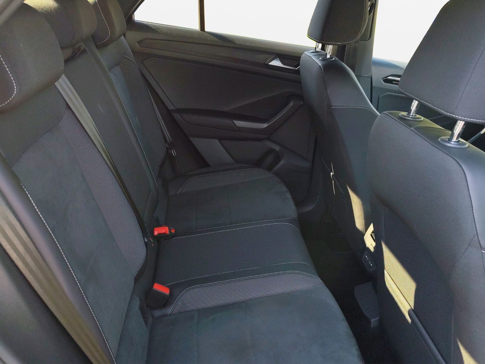 Volkswagen T-Roc - Bild 19