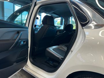 MYAUTOCENTER – Gebraucht- und Jahreswagen mit Werkstattservice in Pfaffenhofen Citroën C4 *KEYLESS*MASSAGE*TEMPO*NAVI*