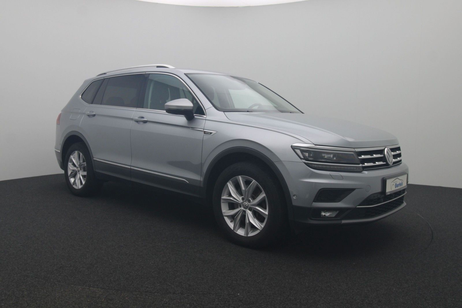Fahrzeugabbildung Volkswagen Tiguan Allspace Highline 4M ACC Panorama Kamera