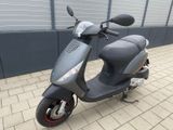 Piaggio ZIP 50 4T  - PIAGGIO ZIP 50 4T