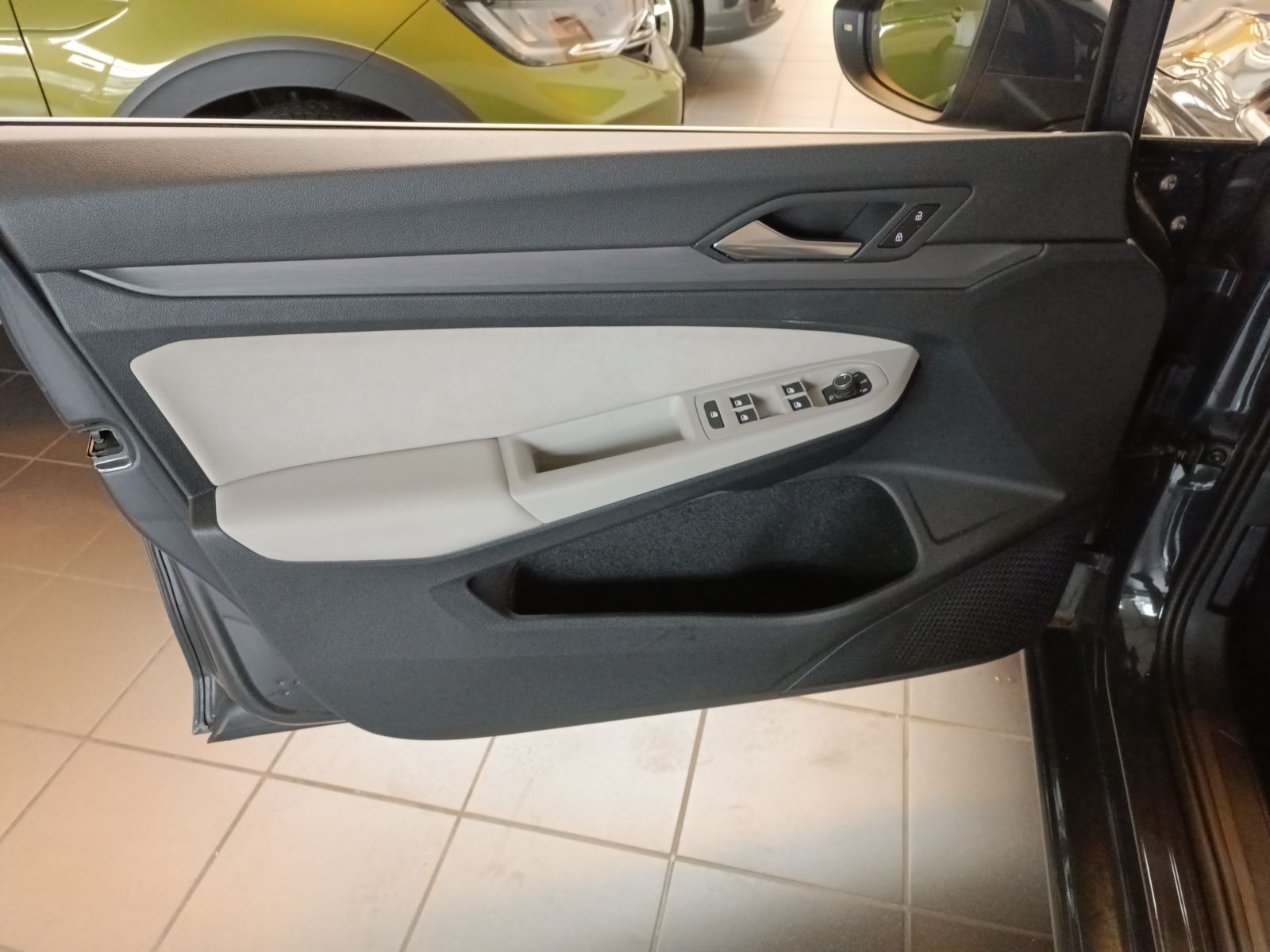 Volkswagen Golf - Bild 8