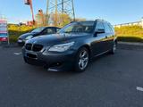 BMW 530d E61 Touring Grau M Kombi - BMW 530 aus 2008: Kombi, 530d