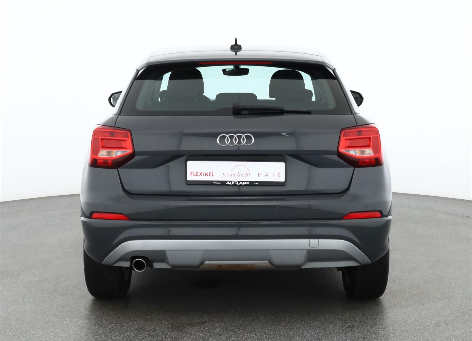 Audi Q2 30 TFSI Sport Navi Sitzheizung AHK