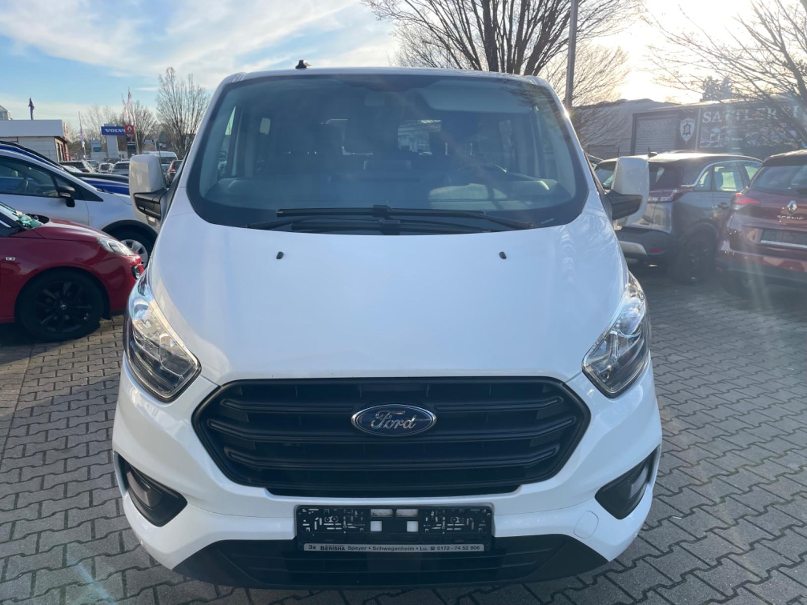 Ford Transit Custom L1*9Sitzer*Navigation*PDC**