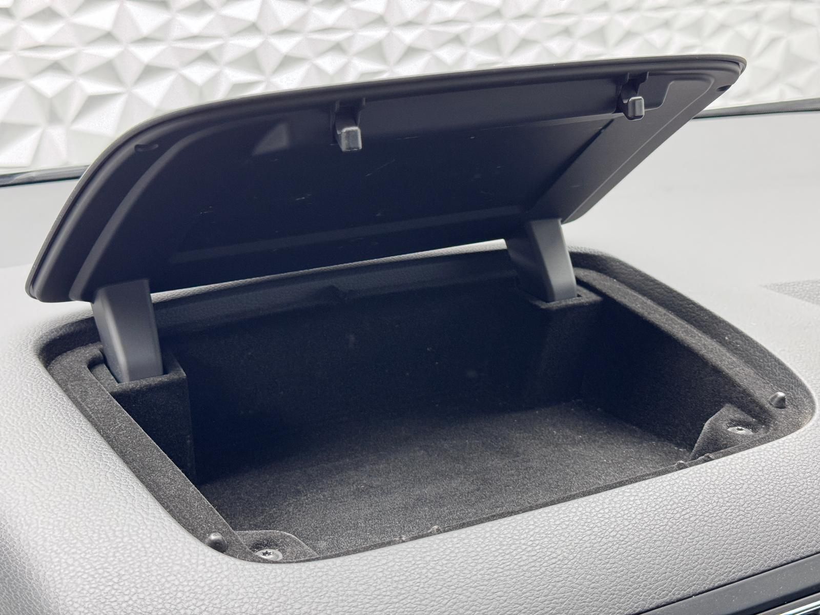 Fahrzeugabbildung SEAT 2.0 TDI 7-SITZER/ACC/AHK/KEYL/DCC/STDHZ/RCAM/DAB