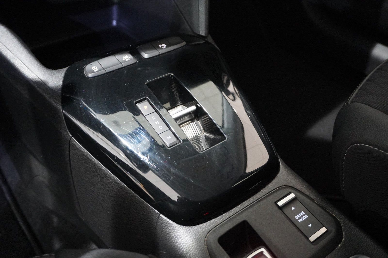 Fahrzeugabbildung Opel Corsa F 1.2T ELEGANCE NAVI/LED/KAMERA/SPORT/DAB+