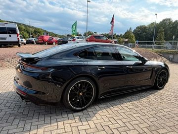 Porsche Panamera - 7