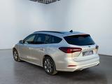Ford Focus Turnier ST-Line 1.0 EcoBoost TEMP PDC LED - mit Benzin-Antrieb: Scheckheftgepflegt, Kombi, mit Klimaanlage