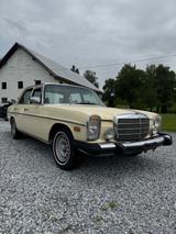 Mercedes-Benz 240d 3,0 /8 W115 , Klima, Automatik, Tempomat - Mercedes 240 mit Schiebedach