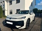 Volkswagen T-Roc 1.5 eTSI OPF DSG R-Line Mild Hybrid - Volkswagen T-Roc R mit Hybrid-Antrieb (Benzin/Elektro)