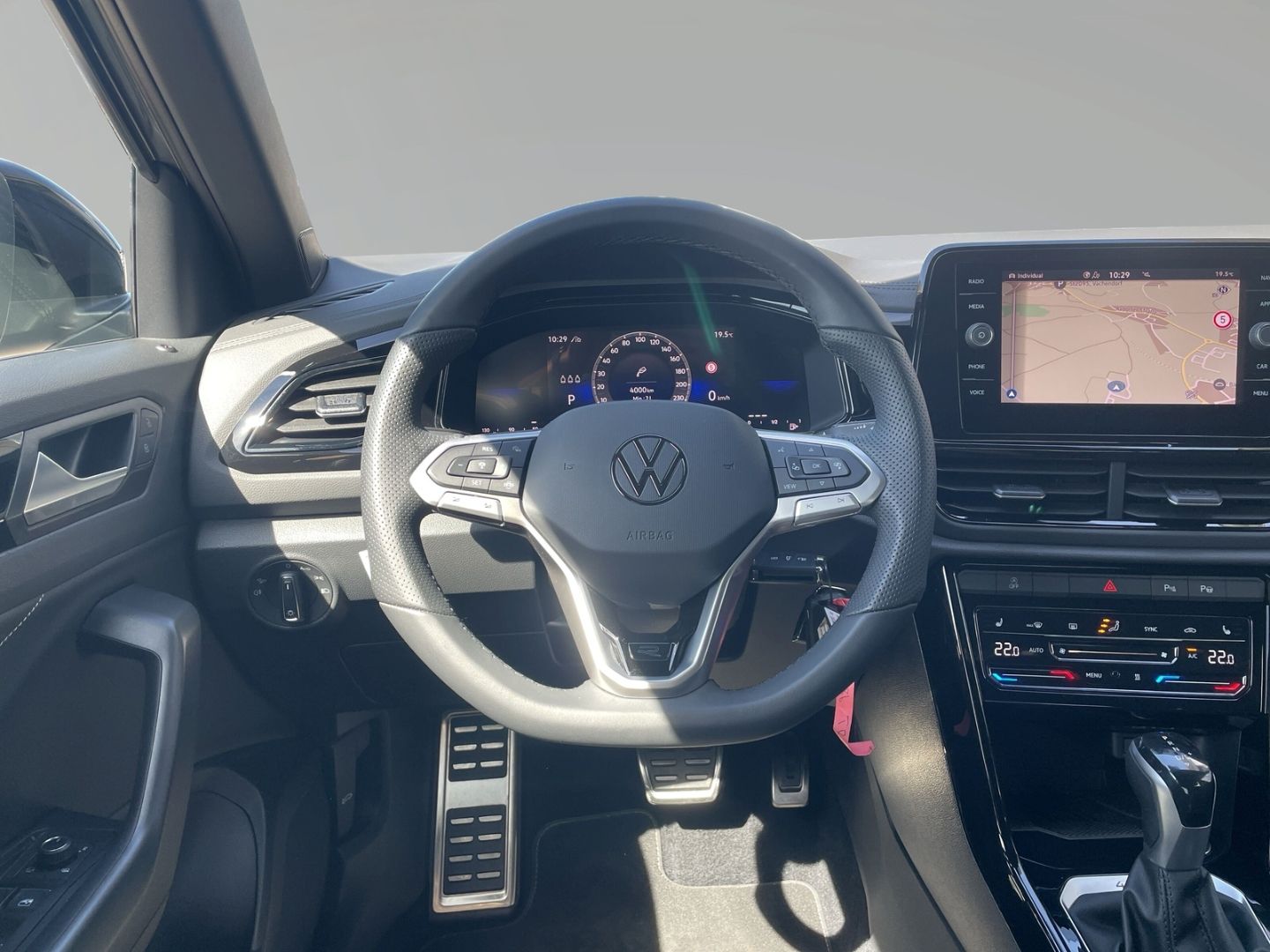 Volkswagen T-Roc - Bild 18
