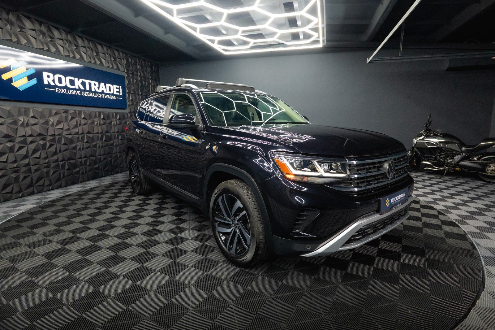 Fahrzeugabbildung Volkswagen ATLAS 3.6 4x4 SEL PREMIUM *6 Sitze*Pano*ACC*LED*