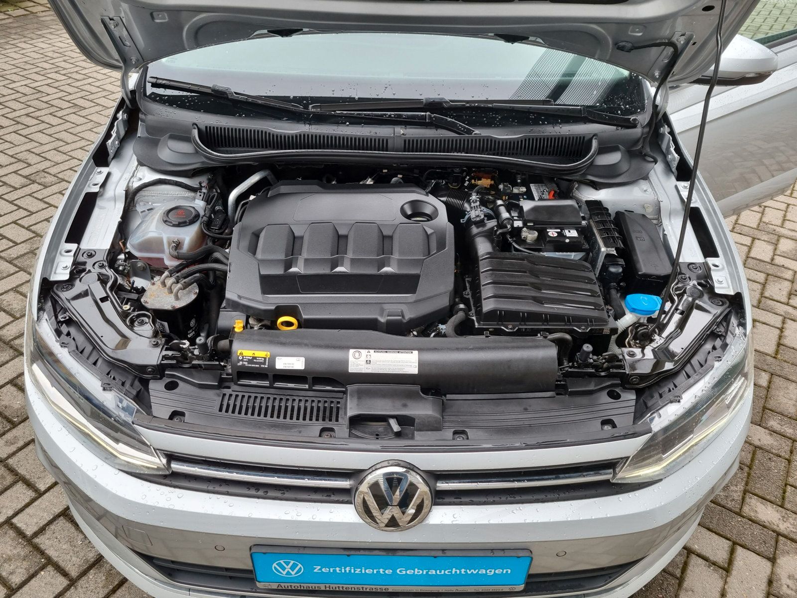 Fahrzeugabbildung Volkswagen Polo 1.6 TDI Highline DSG LED