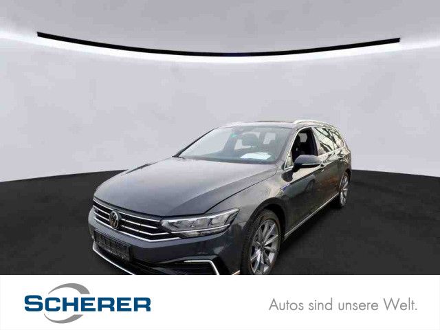 Volkswagen Passat Variant 1.4 TSI DSG GTE AHK+Pano+ACC+Navi