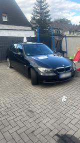 BMW Verkaufe meinen E90 - BMW 318 Limousine E90 mit Diesel-Antrieb