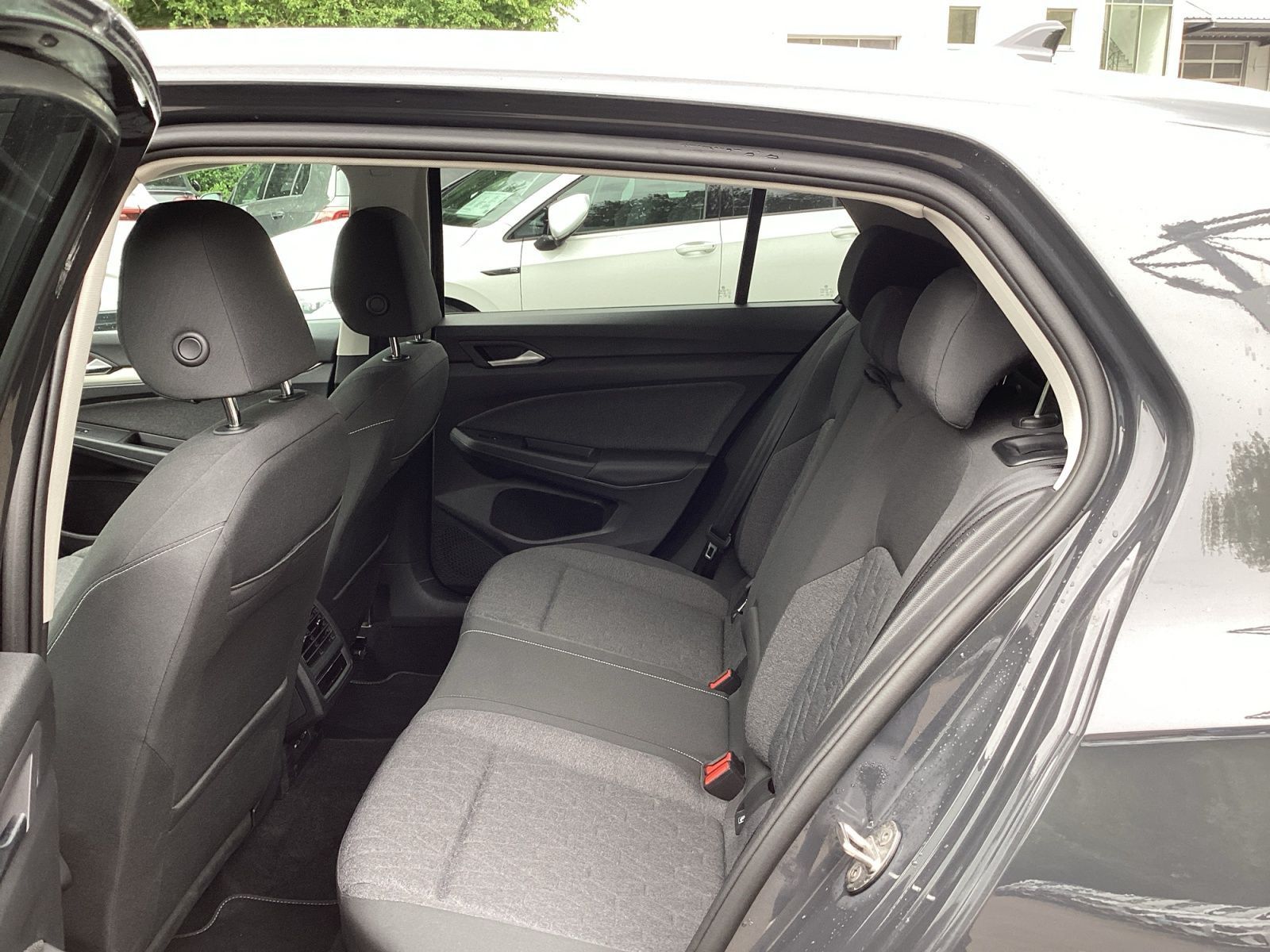 Volkswagen Golf - Bild 11