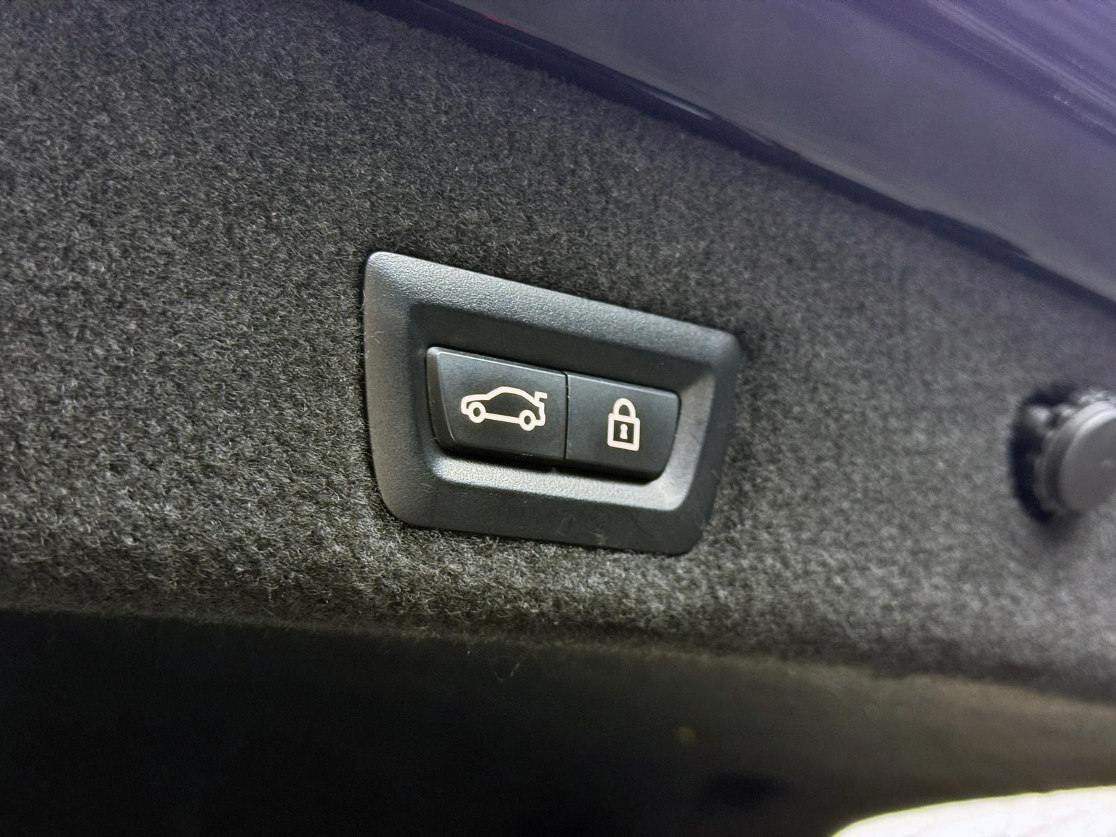Fahrzeugabbildung BMW d XDRIVE/M-PAKET/H&K/STHZG/AHK/MASSAGE/KEY/360°
