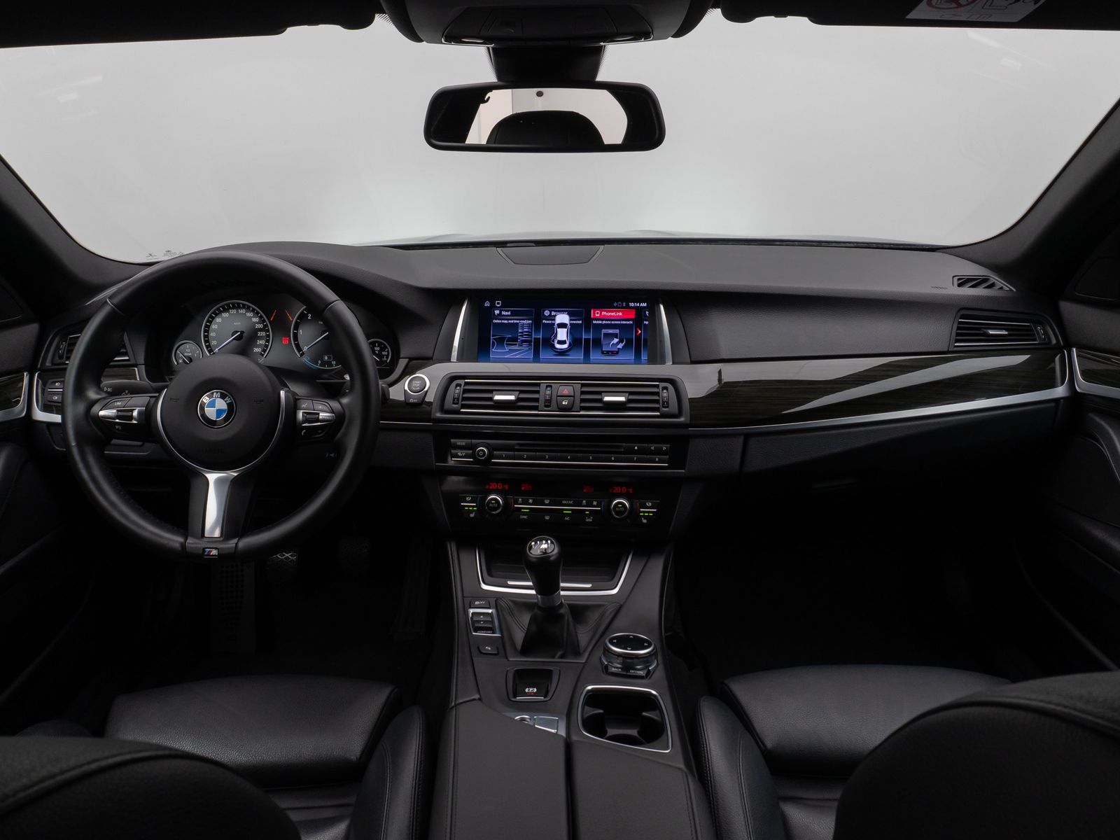 Fahrzeugabbildung BMW 525d M Sport Kamera HUD HiFi DrivingAssist LED