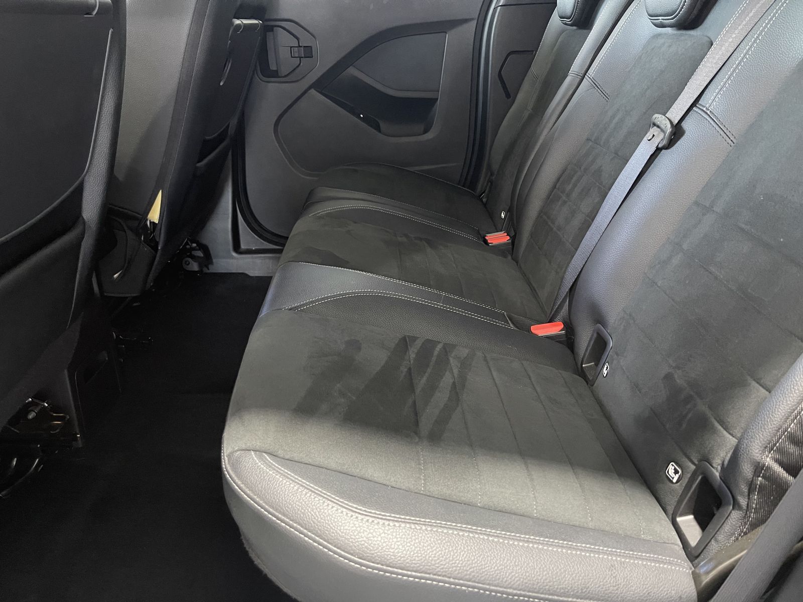 Fahrzeugabbildung Mercedes-Benz T 180 d*Leder*Cam*SHZ*Klima*