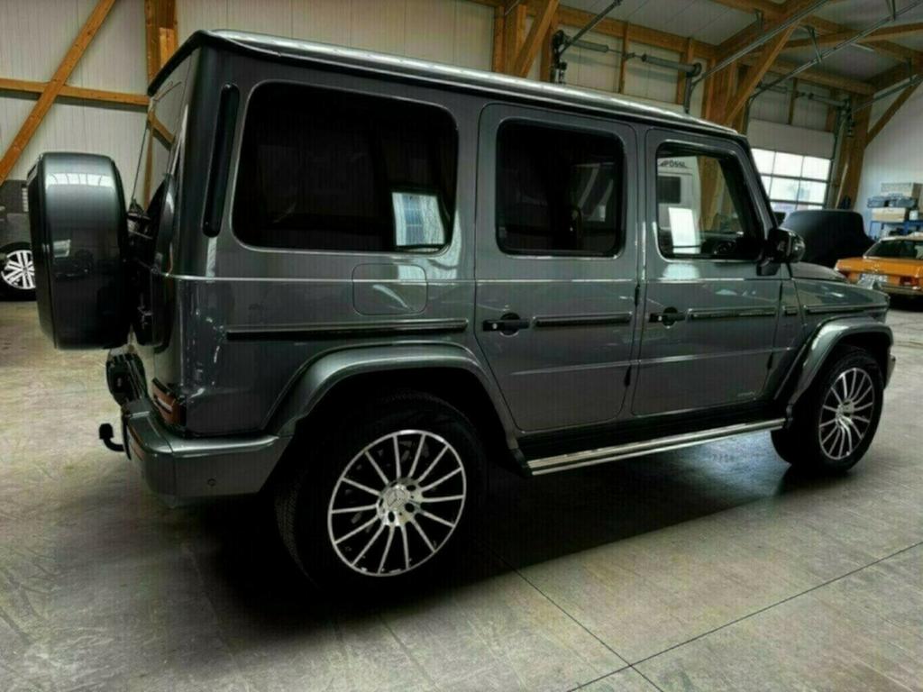 Mercedes-Benz G 500