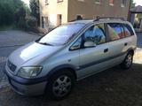 Opel Zafira 1.8 16V Comfort Comfort - Opel Zafira: Comfort