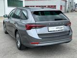 Skoda Octavia Combi Tour 2,0 TDI  AHK/NAVI - Skoda Octavia: Kombi