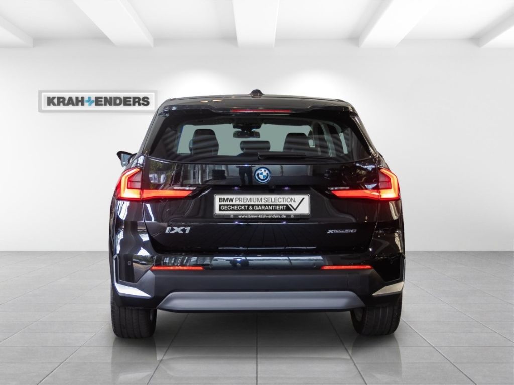 BMW iX1 xDrive30 Navi Soundsystem 360Kamera LED Lede foto 4