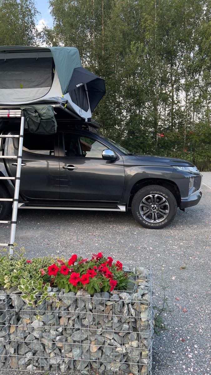 Mitsubishi L200 Vollaustattung Leder Top Navi