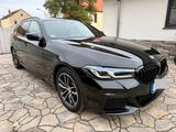 BMW 530e M Sportpaket / Business Vollaustattung - mit Hybrid-Antrieb: Vollleder, Sportpaket