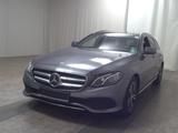 Mercedes-Benz E 220 T d 4M Avantgarde COMAND LED Pano 360° - Mercedes E 220 mit Schiebedach