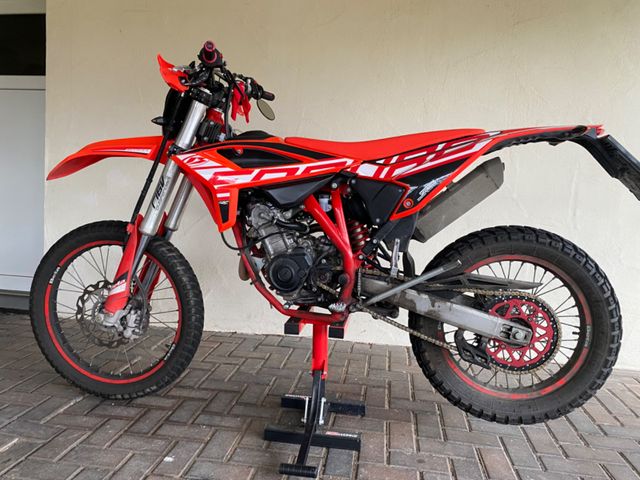 Beta RR 125 LC 4 Enduro Scheckheftgeplegt