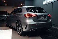 MERCEDES-BENZ A 250e AMG*AMBIENTE*CAM*LED*NAVI*BUSINESS-PAKET*