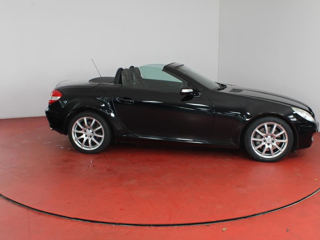 Mercedes-Benz SLK 350