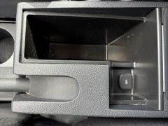 Fahrzeugabbildung Volkswagen Caddy Maxi Trend 4Motion AHK NAVI 2xSCHIEBETÜR