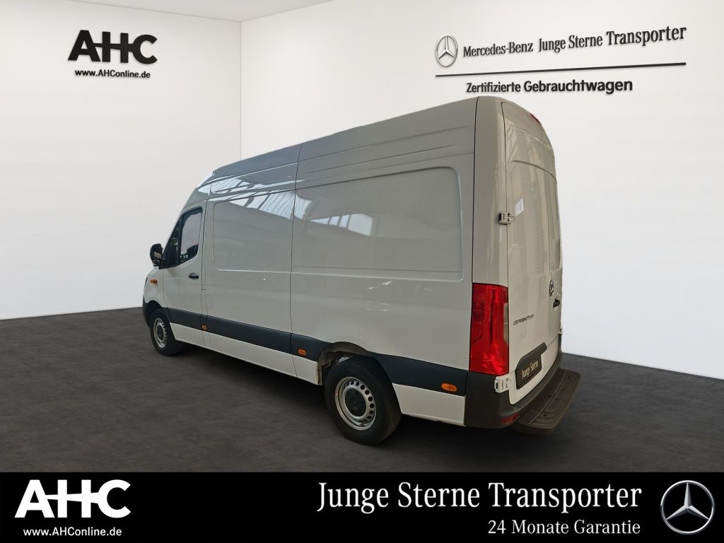 Fahrzeugabbildung Mercedes-Benz Sprinter 317 Kasten PRO L2H2 Schwingsitz Nav RFK