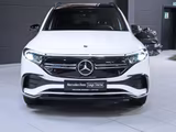 Mercedes-Benz EQB 300 4M AMG NIGHT PANO SHZ LED ACC HUD PDC - gebrauchte Mercedes-Benz EQB aus dem Jahr 2022
