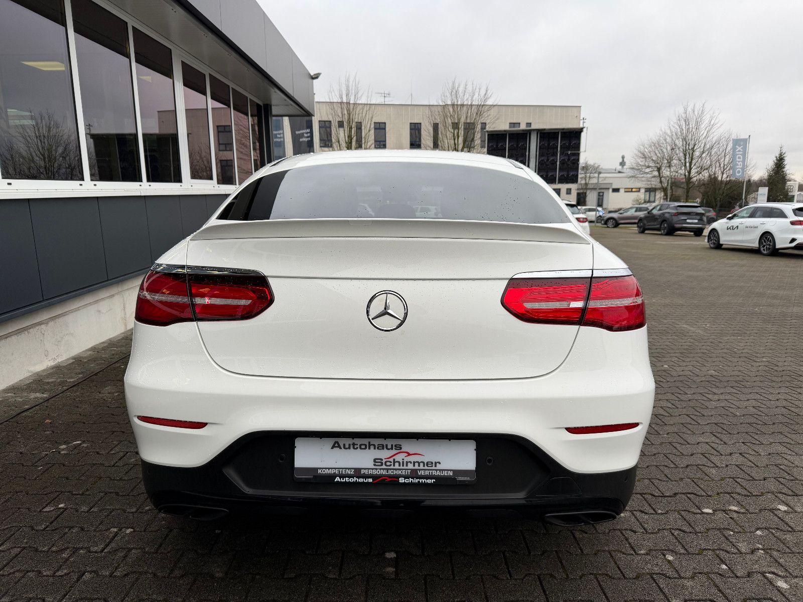 Fahrzeugabbildung Mercedes-Benz GLC43 AMG Coupe 4Matic