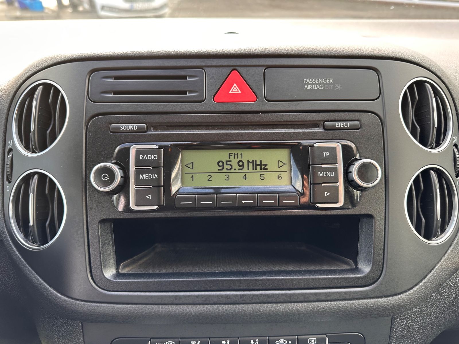 Fahrzeugabbildung Volkswagen Golf Plus 1.4 TSI DSG Comfortline AHK/PDC/GJR