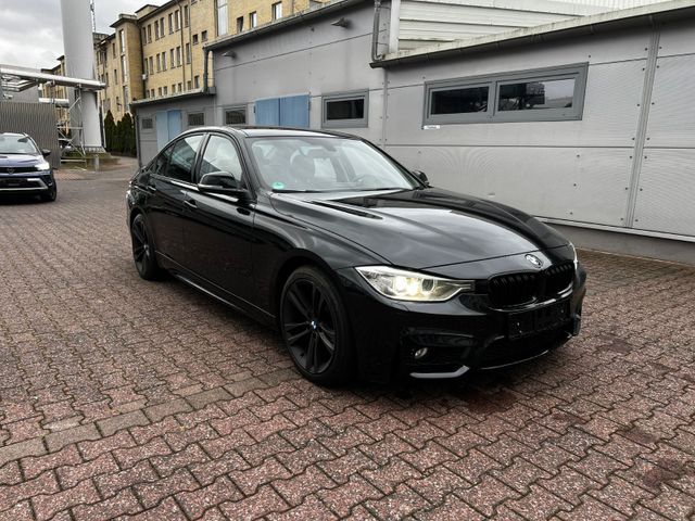 BMW 320i Sport Line Sport Line