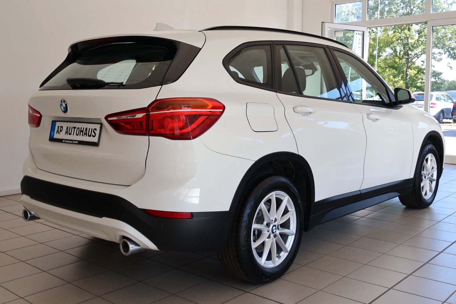 BMW X1 sDrive 18 d Advantage Scheckheft 8FACH foto 3