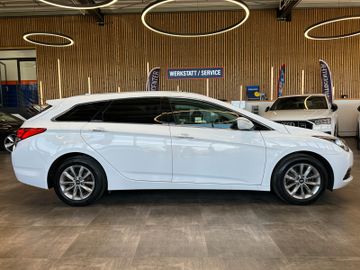 Hyundai i40 cw blue Trend *Navi*AHK*Klima*