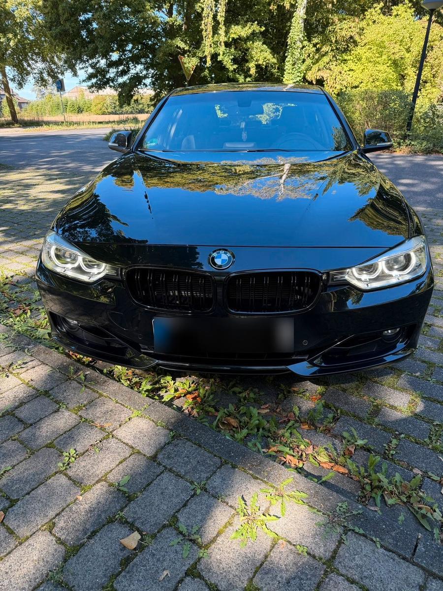 BMW 320