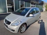 Mercedes-Benz A 180*AHK*KLIMA*SITZHEIZUNG*LICHT&SICHT*2.HAND* - Mercedes-Benz A 180 aus 2009