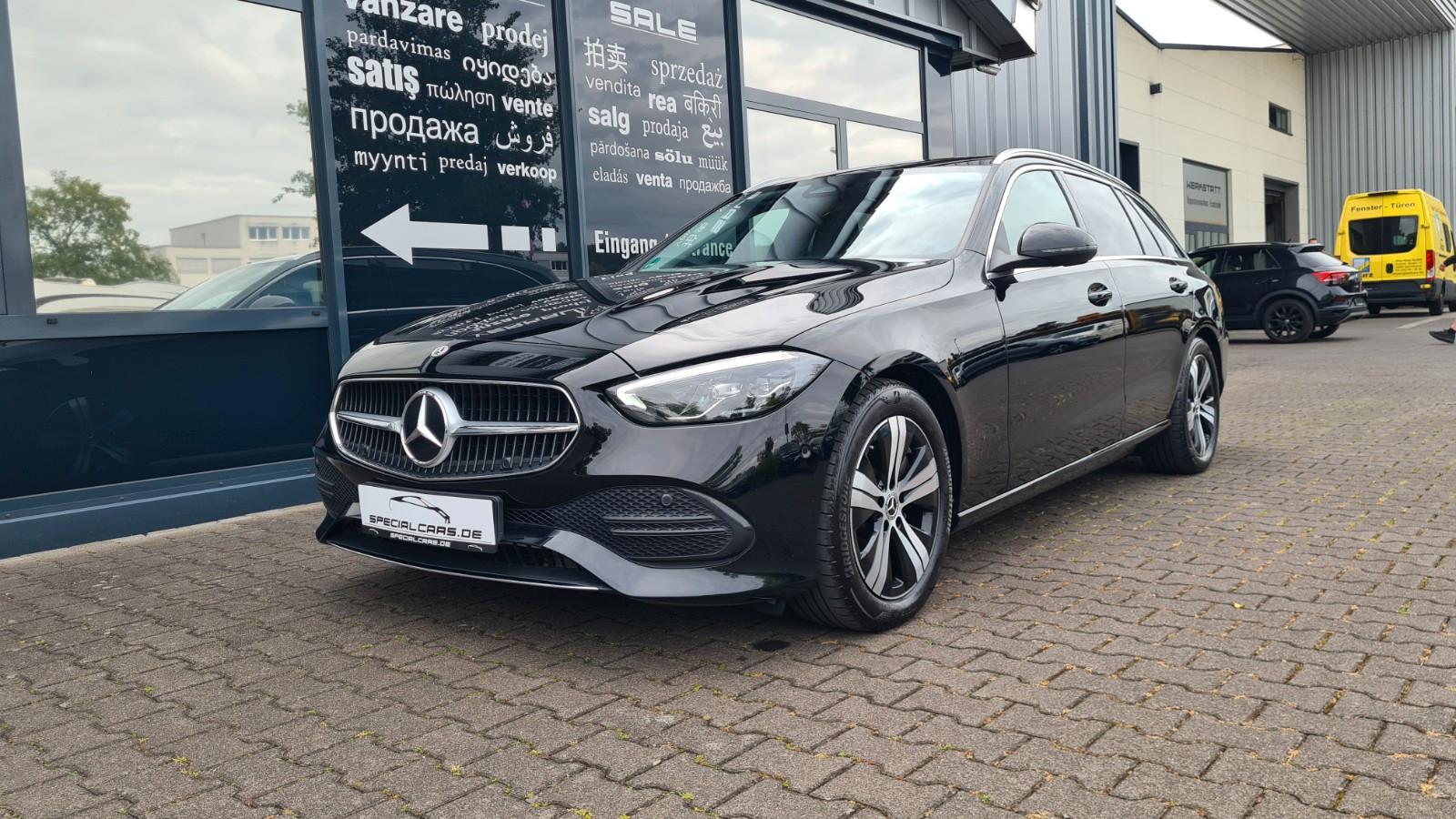 Mercedes-Benz C 220d T 4M AVANTGARDE - AMBIENTE - 8 x ALU