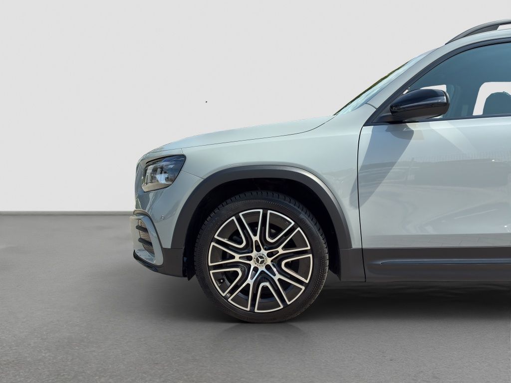 Fahrzeugabbildung Mercedes-Benz GLB 200 d AMG*Night*KeyLes*DISTRONIC*PDC*RFK*AHK