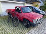 Toyota Hilux 2.4D 2WD LKW Zulassung - Toyota: Lkw