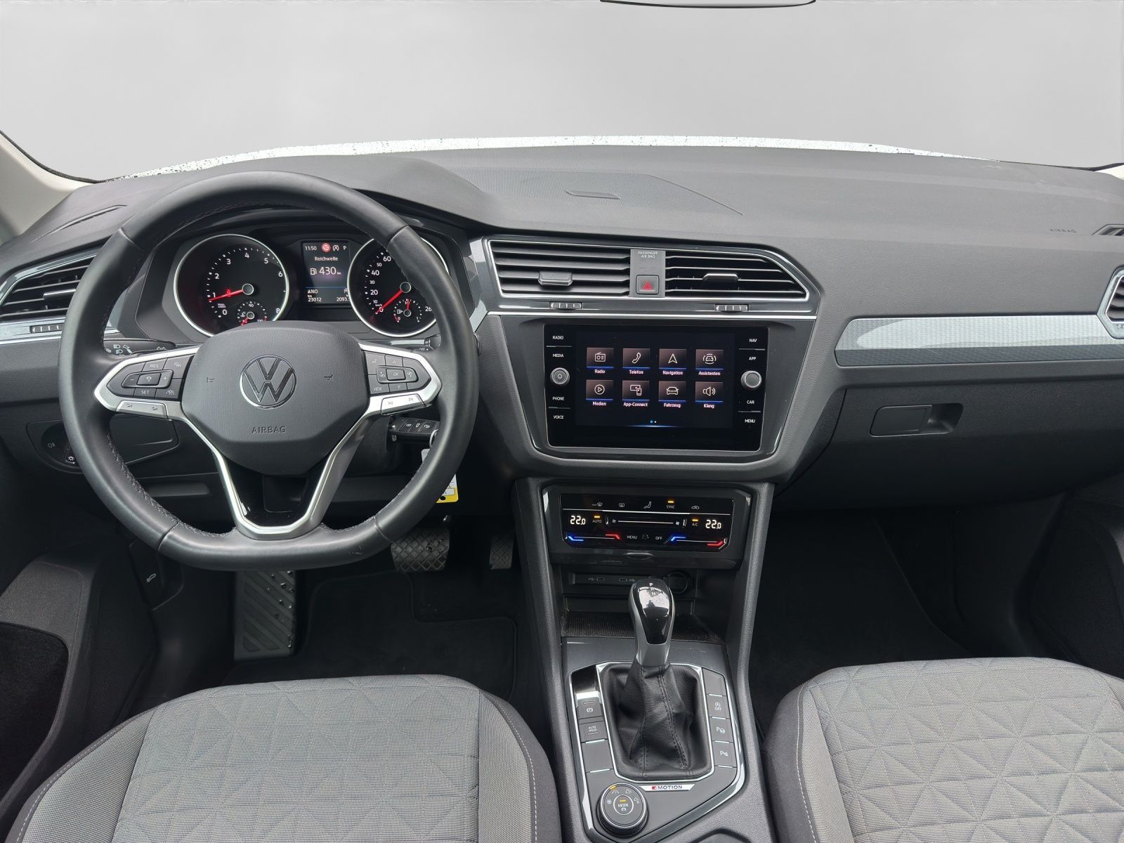 Volkswagen Tiguan 2.0 TSI DSG 4M LIFE LED NAVI AHK foto 5